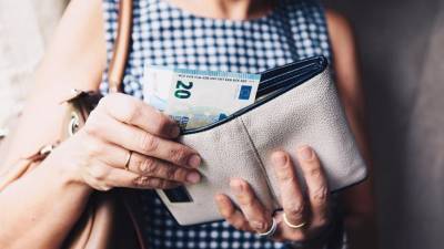 Горькая правда о жизни в Германии: всего €8 в день на жизнь - germania.one - Берлин - ГДР