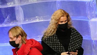 Этери Тутберидзе - Владимир Познер - Александра Трусова - Евгений Плющенко - Ренат Лайшев - Вероника Степанова - Лыжница Степанова сделала выбор между Плющенко и Тутберидзе - gazeta.ru
