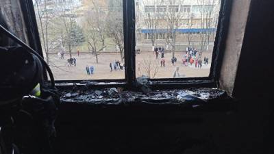 150 человек эвакуировали из-за пожара в общежитии в Минске - iz.ru - Минск