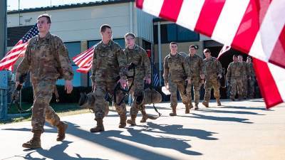 Джо Байден - Джен Псаки - В США заявили о необходимости времени для решения о выводе ВС из Афганистана - iz.ru - Афганистан
