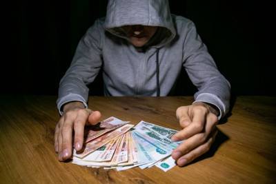В Петербурге глава нефтяной компании отдал мошенникам 51 млн и не помнит, где и как - znak.com - Ленинградская обл. - Санкт-Петербург