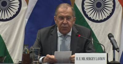 Сергей Лавров - Лавров заявил, что Украину пора "привести в чувство" - dsnews.ua - Россия - Украина - Луганская обл. - Нью-Дели - Донбасс - Донецкая обл.
