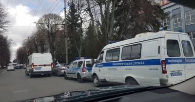 В Центральном суде Калининграда задержали мужчину с муляжом взрывного устройства - klops.ru - Калининград