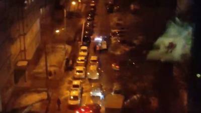 Назад в 90-е. В ходе перестрелки на улице Самары пострадали двое - vesti.ru - Самара - Самарская обл.