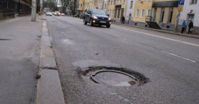 Власти Калининграда нашли ямы на 120 городских улицах - klops.ru - Калининград