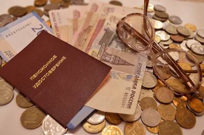 Юрий Синельщиков - В Госдуму внесен проект об увеличении срока перерасчёта пенсий силовикам - pnp.ru