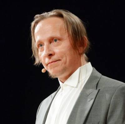 Михаил Ефремов - Иван Охлобыстин - Иван Охлобыстин: «Достаю жирную золотую ручку и записываю свои грехи» - ukrpost.biz