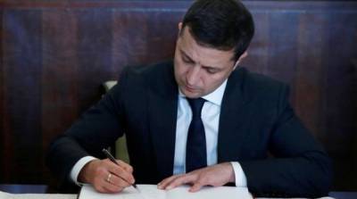 Владимир Зеленский - Президент одобрил закон о помощи бизнесу - ru.slovoidilo.ua