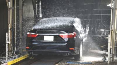 Водителям посоветовали отказаться от обычных средств при мойке автомобиля - inforeactor.ru