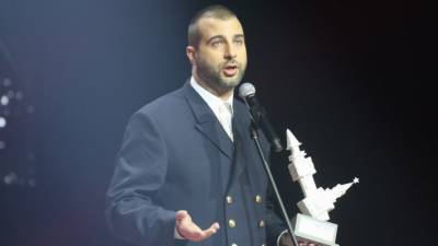 Иван Ургант - Иван Ургант высмеял проверку песни Манижи следственным комитетом - inforeactor.ru