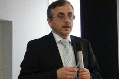 Александр Бастрыкин - Михаил Иванов - Александр Земченков - Признавшийся в убийстве жены доктор Земченков ушел с работы - abnews.ru - Санкт-Петербург