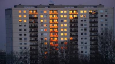 В Воронеже из горящей многоэтажки эвакуировали 35 человек: есть пострадавшие - vestivrn.ru - Воронеж