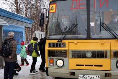 Владимир Уйба - Парк школьных автобусов в Инте пополнился благодаря поддержке Владимира Уйба - komiinform.ru - респ. Коми