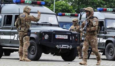 В Польше задержали солдат за взятки и уколы шилом - eadaily.com