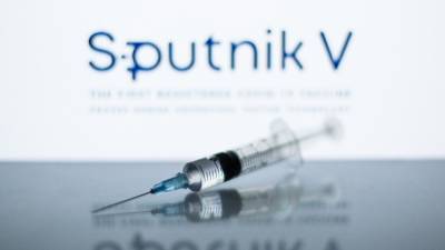 Испанцы массово выразили желание привиться российским "Спутником V" - politros.com - Испания - Мадрид
