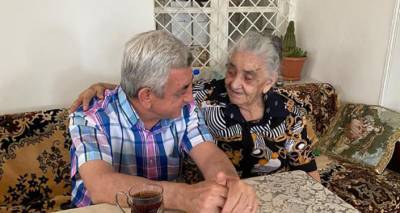 Серж Саргсян - Серж Саргсян опубликовал трогательные фото с матерью и поздравил женщин с 7-м апреля - ru.armeniasputnik.am - Степанакерт - Ереван