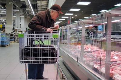 Дмитрий Потапенко - Экономист Потапенко объяснил падение спроса на мясо: Нищаем - mk.ru
