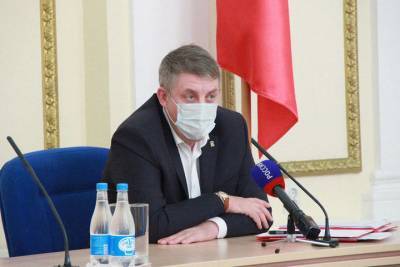 Александр Богомаз - Александр Богомаз: Нерасторопные районный чиновники останутся без денег - mk.ru - Брянская обл.