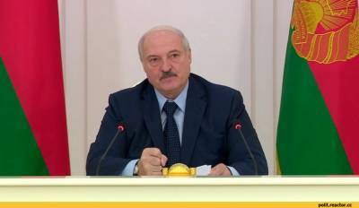 Александр Лукашенко - Лукашенко отчитал крестьян, недовольных выдачей зарплаты навозом - rusjev.net
