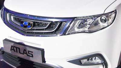 Geely увеличила стоимость двух кроссоверов в России - iz.ru - Израиль