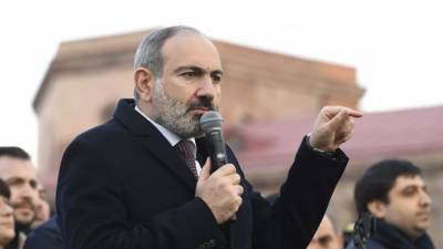 Владимир Путин - Никол Пашинян - Пашинян назвал миротворцев России важным фактором безопасности в Карабахе - russian.rt.com