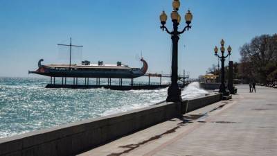Ялте выделят больше 4 млн рублей на питание и проживание врачей ФМБА - crimea.ria.ru - Крым - Симферополь