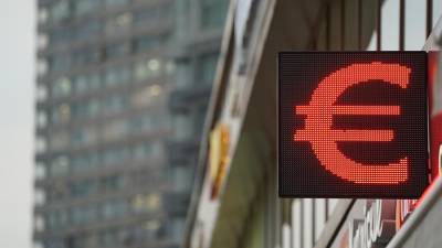 Михаил Беляев - Эксперт назвал причины роста курса доллара и евро - iz.ru - Москва