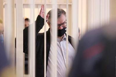 Александра Лукашенко - Виктор Бабарико - Бывший соперник Лукашенко сорвал аплодисменты в суде - lenta.ru
