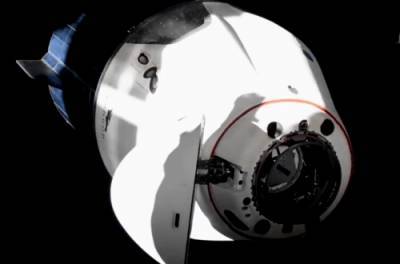 Илона Маску - Crew Dragon от SpaceX впервые в истории перестыковался с МКС. ВИДЕО - from-ua.com - Украина