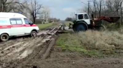 В Ростовской области пациент умер в застрявшей в грязи машине скорой помощи - znak.com - Ростовская обл.