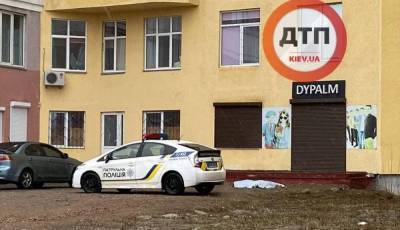 В Киеве в Бортничах из окна новостройки выпал мужчина: фото - 24tv.ua - Киев - Харьков - Новости