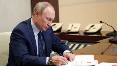 Владимир Путин - Владислав Ховалыг - По собственному желанию: Путин принял отставку главы Республики Тыва - russian.rt.com - респ.Тыва - Кызыл