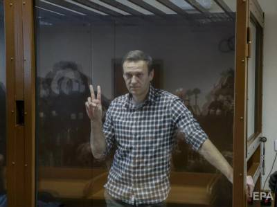 Алексей Навальный - Адвокат Навального сообщила, что у него обнаружили две грыжи и утрачивается чувствительность рук - gordonua.com - Россия