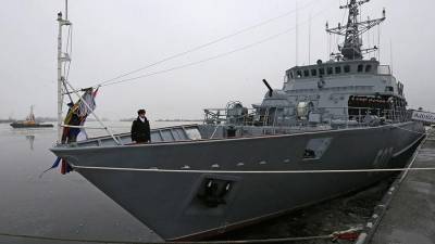 Балтийский флот усилит новейший тральщик с подводными роботами - iz.ru - Балтийск