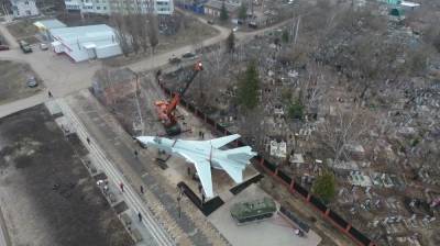 Совершил 150 боевых вылетов. Как бомбардировщик Су-24 стал экспонатом музея под Воронежем - vestivrn.ru - Воронеж