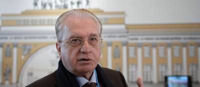 Михаил Пиотровский - Директор Эрмитажа рассказал о полученной жалобе на обнаженные скульптуры - runews24.ru
