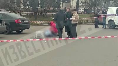 СК возбудил уголовное дело об убийстве мужчины в Петербурге - iz.ru - Санкт-Петербург - республика Карелия