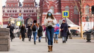Свыше половины жителей РФ продолжат носить маски после пандемии COVID-19 - riafan.ru - Москва