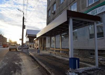 В Кургане за сутки повредили сразу три остановки. Возбуждены уголовные дела о вандализме - znak.com - Курган