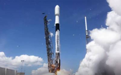 Илон Маск - SpaceX отправила на орбиту партию спутников в десятый раз за год - epravda.com.ua - Украина - шт.Флорида