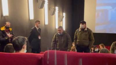 «Артдокфест» сообщил о попытке сорвать московский кинопоказ - gazeta.ru - Москва - Крым - Санкт-Петербург