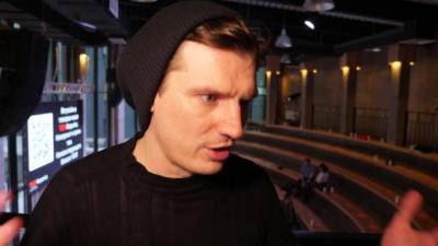 Комик Антон Борисов рассказал, есть ли в России цензура в юморе - piter.tv - Санкт-Петербург