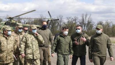 Владимир Зеленский - Зеленский приехал в Донбасс с рабочим визитом - piter.tv - Украина - Донбасс