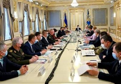 Владимир Зеленский - СМИ: На Западе и в Украине ждут победы Владимира Зеленского над королем "конвертаторов" и "обнала" Вячеславом Стрелковским - kp.ua