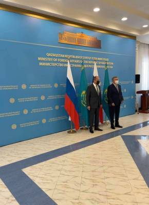 Владимир Путин - Петр Порошенко - Мария Захарова - Сергей Лавров - Джо Байден - Сергей Лавров в Казахстане назвал политику США в отношении России «тупой» - topwar.ru