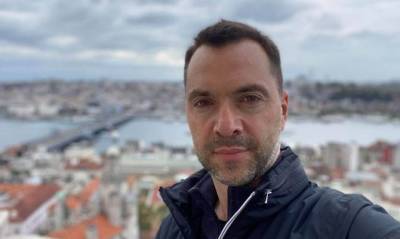 Алексей Арестович - Арестович озвучил украинскую версию гибели ребенка на Донбассе - capital.ua - Донбасс