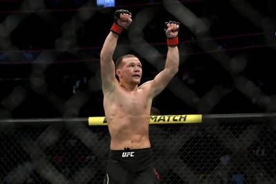 Петр Ян - Чемпион UFC Стерлинг отказался проводить второй бой с Яном - sport.ru