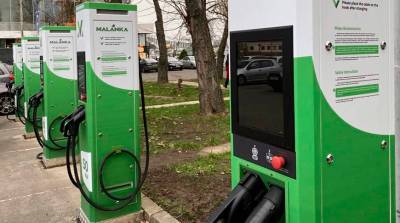 В Беларуси устанавливают зарядные комплексы для электромобилей, которым нет аналогов в СНГ. Новшество коснется и регионов - belta.by - Минск