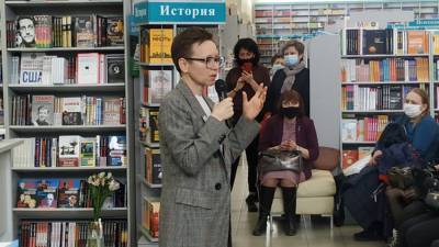 Гузель Яхина - «Ноев ковчег, устремлённый в жизнь». Гузель Яхина представила рязанцам свой новый роман - 7info.ru - респ. Татарстан - Рязань