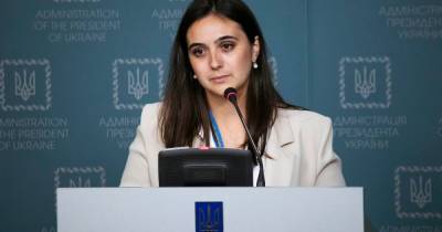 Арсен Аваков - Юлия Мендель - Кирилл Тимошенко - "Мнение": в Зеленского открестились от заявлений Мендель об "украинском русском" - dsnews.ua - Киев